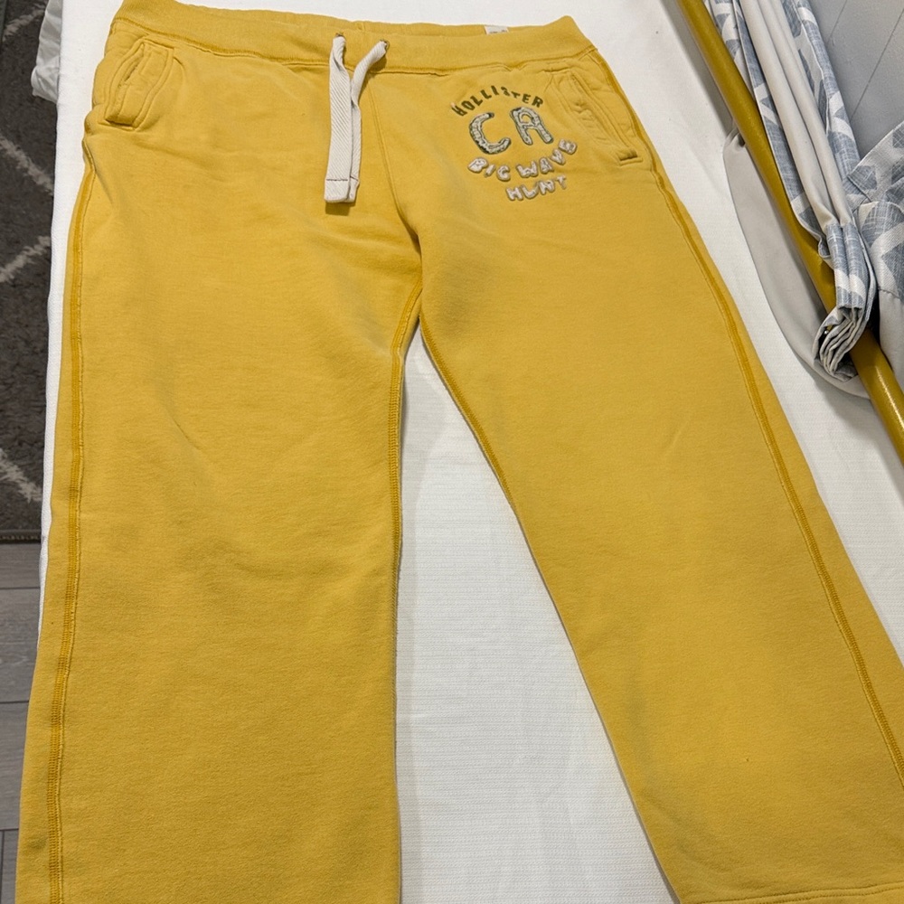 Hollister Yellow Sweatpants
